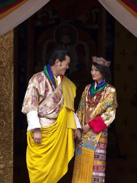 dam-cuoi-nha-vua-bhutan-2
